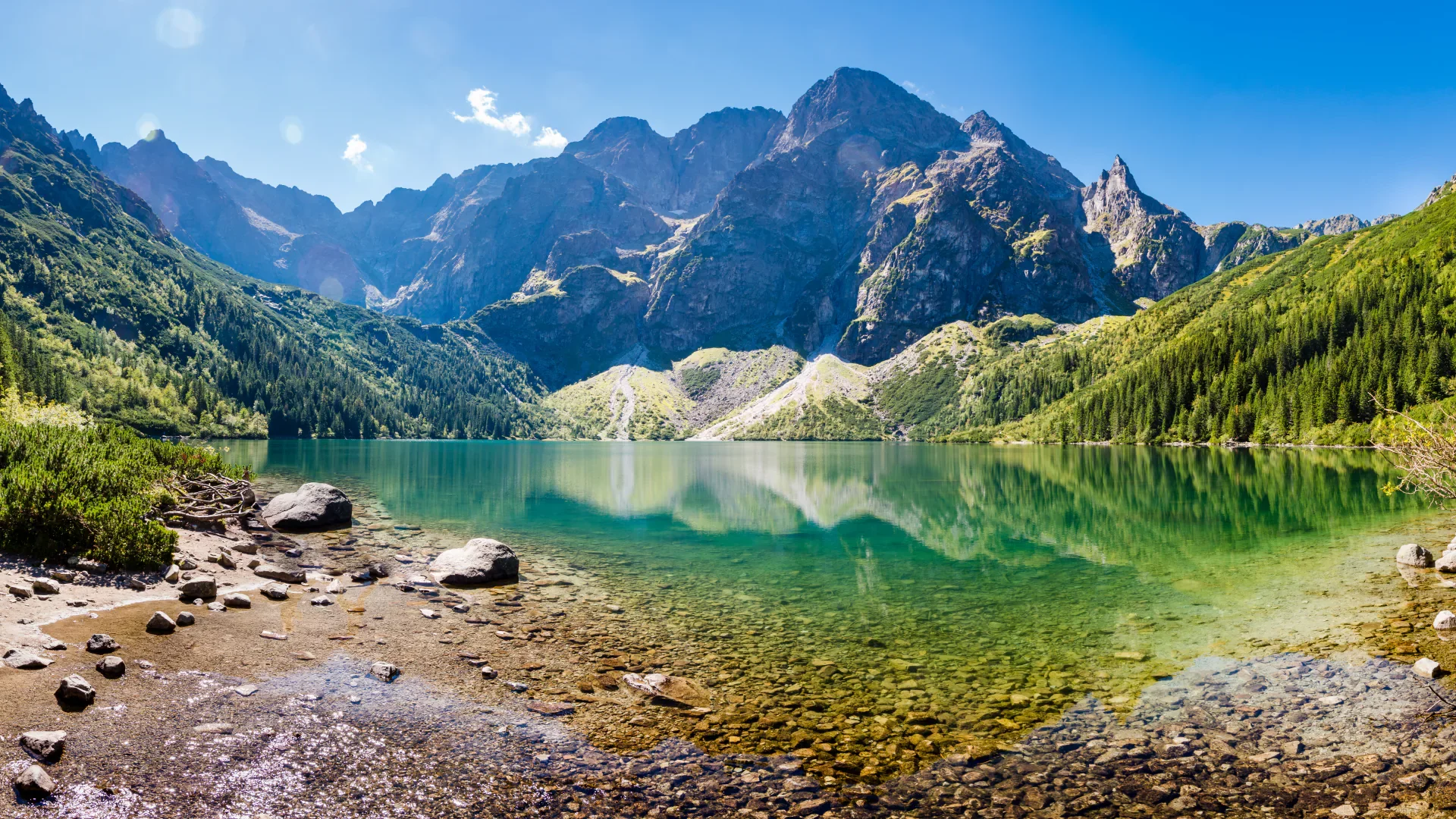 Morskie Oko latem